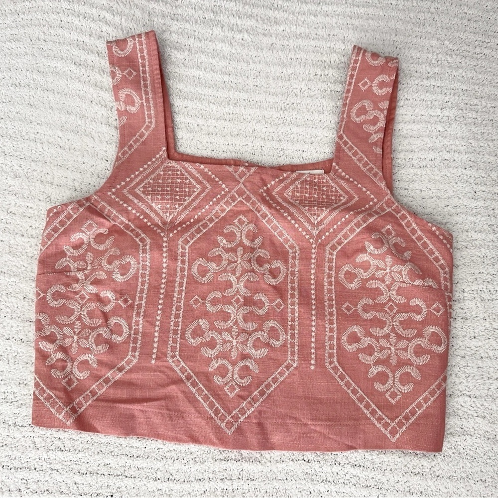 NWOT Joie Embroidered Mauve Elegant Patterned Crop Top
